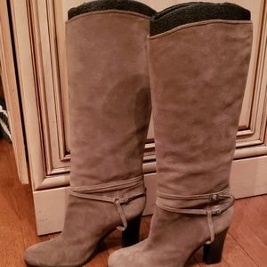 Womens suede boots